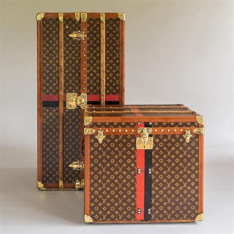 louis vuitton golf trunk price|old louis vuitton trunks.